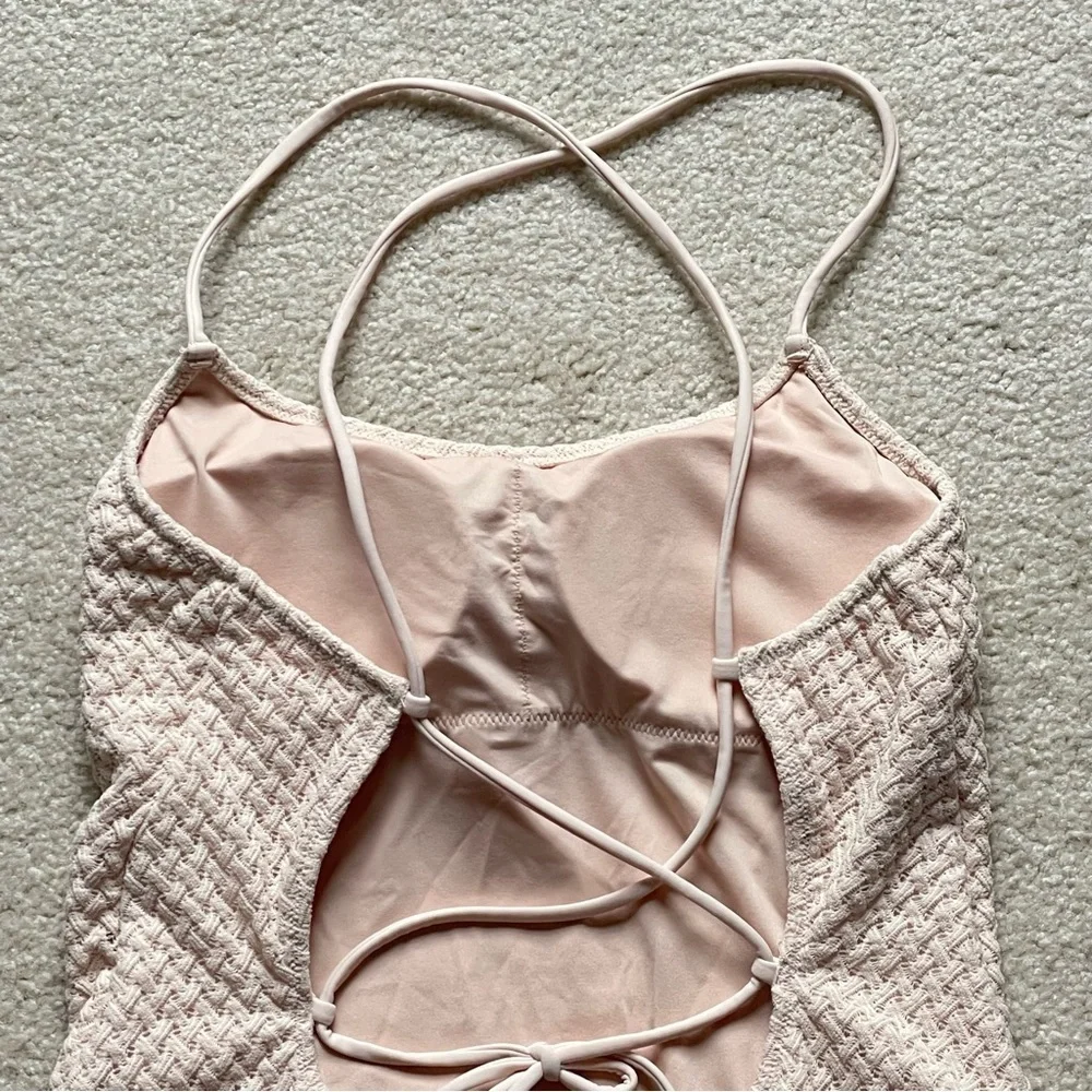 New! Victoria's Secret Swim Scoop Lace-Up Back One Piece Swimsuit 47072